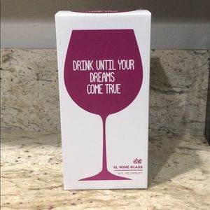URBAN OUTIFTTERS NWT XL Wine Glass